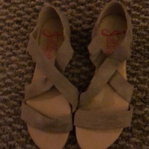 NWT Jelly pop SHOES size 7  tan